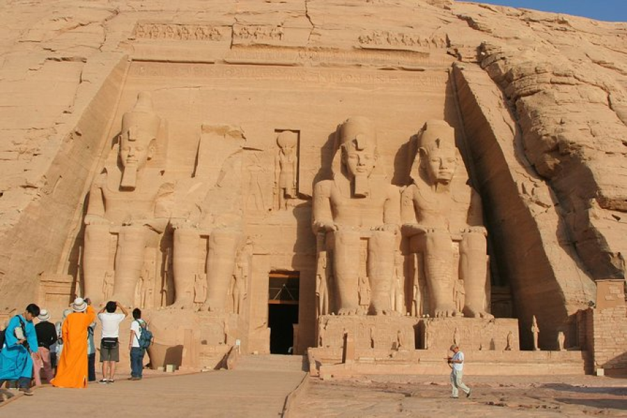 Full Day Tour Abu Simbel Temples By private Bus